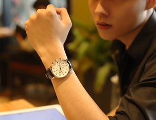 3 MẪU ĐỒNG HỒ CHRONOGRAPH 6 KIM MỨC GIÁ TRUNG BÌNH ĐÁNG MUA NHẤT - Tin tổng hợp | Đăng Quang Watch